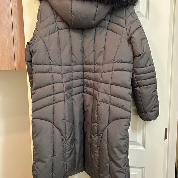 Calvin Klein grey winter coat - Picture 2 of 7